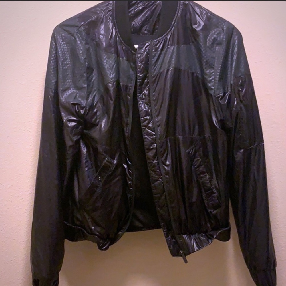 🖤 GUESS JACKET 🖤 - Picture 5 of 7